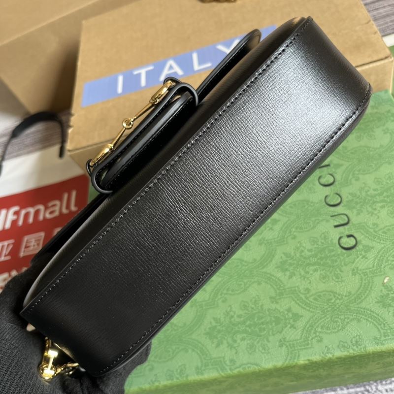 Gvc*1 horsebit bags